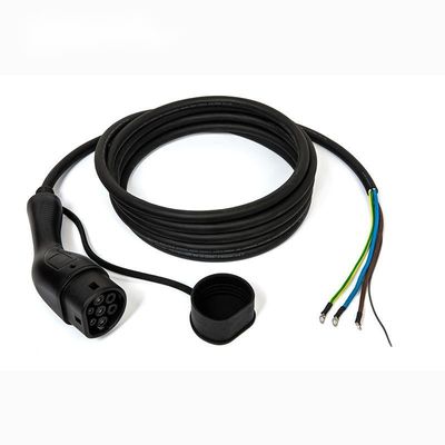 مسدس واحد IEC62196 Type2 قابس شحن السيارة الكهربائي 32A / 1Phase EV Charger Cable AC 250V