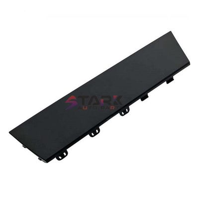 قطع الغيار للسيارة تيسلا موديل Y الخلفي السفلي الدرج الدرج الدرج الغطاء 1494009-00-A